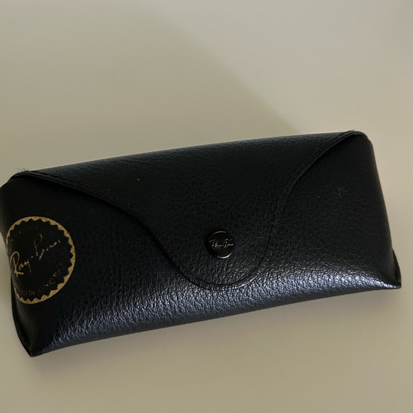 Women’s Ray-Bans - Picture 12 of 12